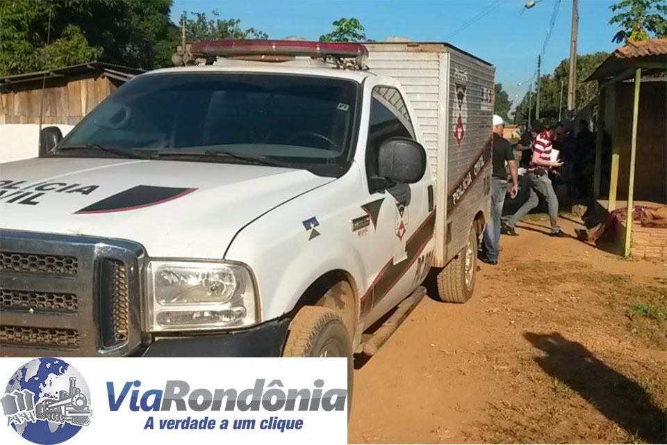 Homem é morto à pauladas em calçada de igreja em Porto Velho