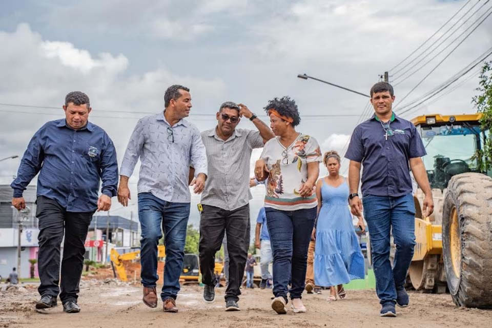 Deputada Federal Sílvia Cristina assegura R$ 1,9 milhão para asfaltar ruas de Ji-Paraná