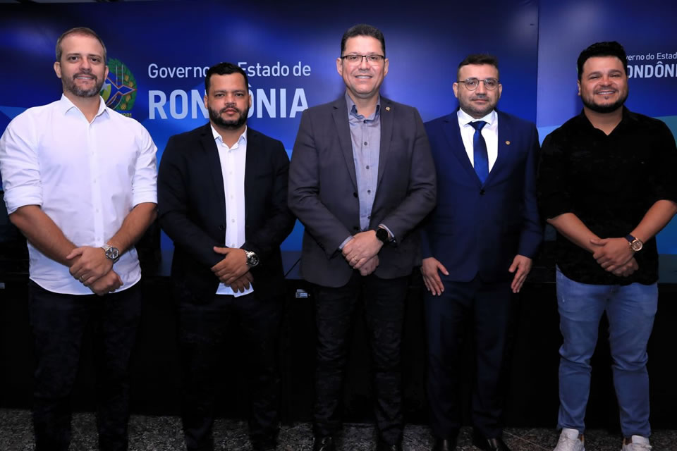 Marcelo Cruz busca estabelecer diálogo com Governo sobre valorização das forças de segurança