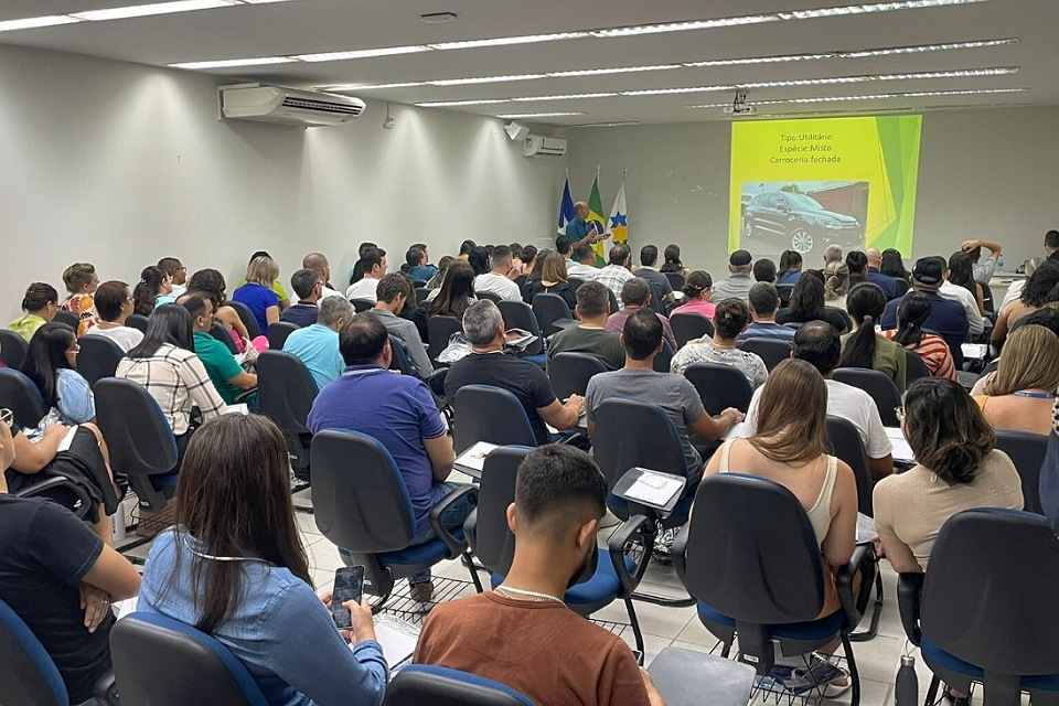 Curso de Vistoria de Identificação Veicular promovido pelo Detran-RO segue até sexta-feira, em Ji-Paraná