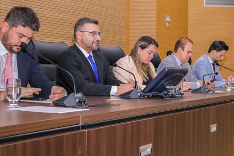 Assembleia Legislativa aprova projetos sobre autismo em sessão ordinária