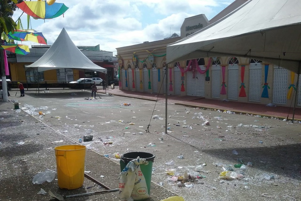 Prefeitura realiza intenso mutirão de limpeza durante o período de carnaval