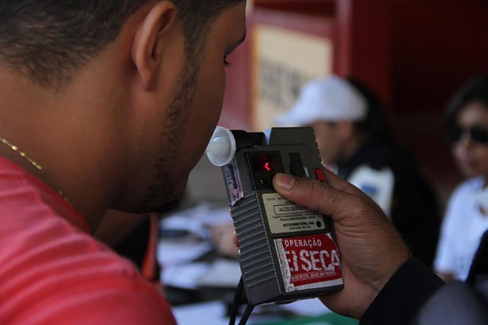 Polícia de Transito intensifica Operação Lei Seca para reduzir acidentes