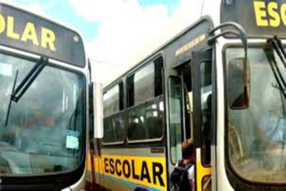 Lei define repasse do transporte escolar direto para o município