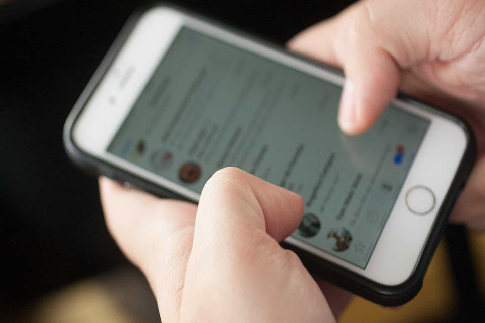 Pesquisa revela teor sexual de imagens que ridicularizam universidades