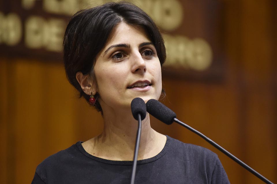 Conversa entre Manuela D’ávila com hacker Walter Delgatti perdurou por nove dias