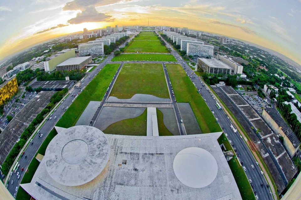 Ministérios reforçam a segurança de suas sedes em Brasília