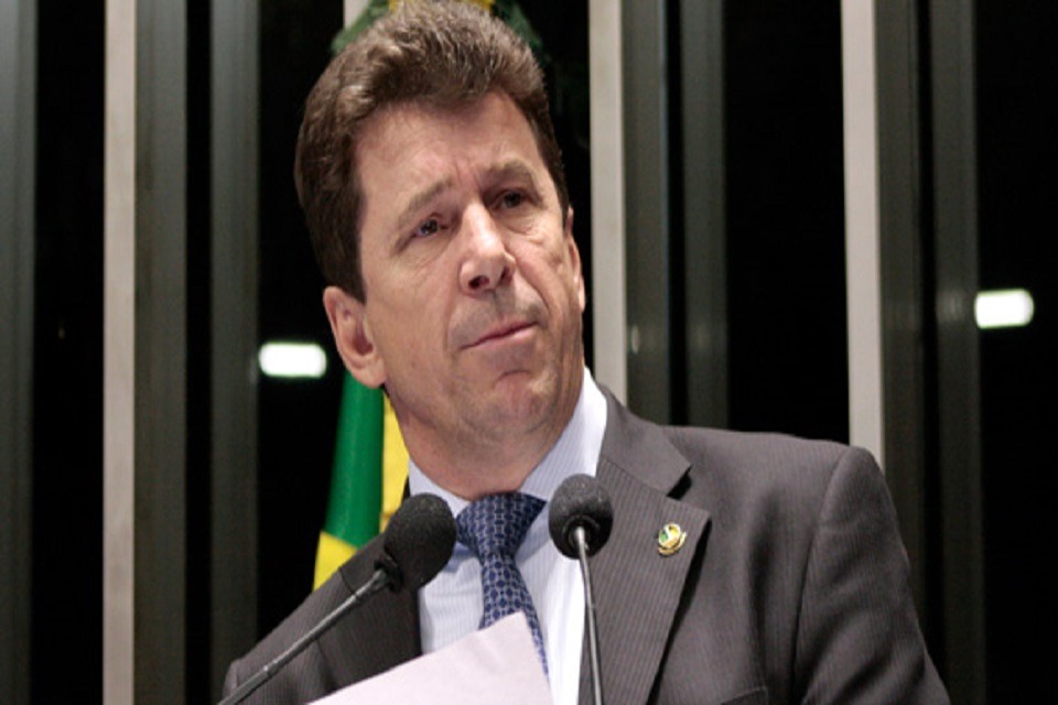 Fraudes de licitação resultam em condenação de Ivo Cassol e outros envolvidos