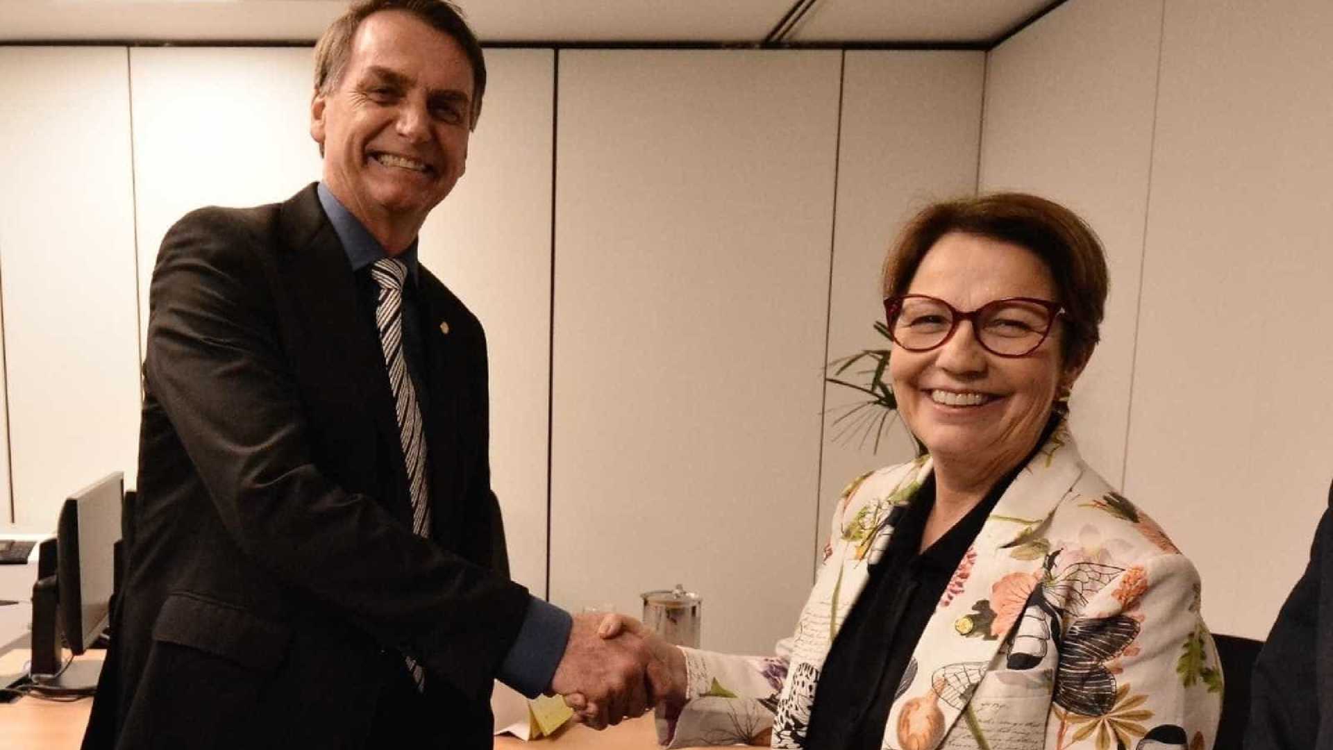 Bolsonaro retira da Funai a demarcação de terras indígenas