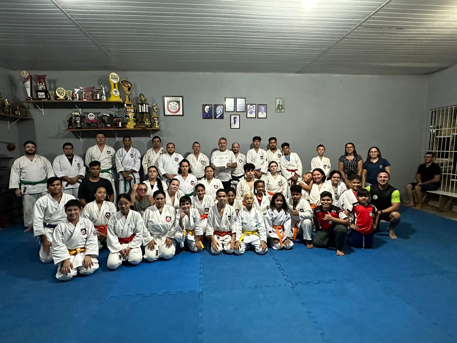 Vereador Everaldo Fogaça recebe homenagem da Federação Rondoniense de Karatê como Amigo do Esporte
