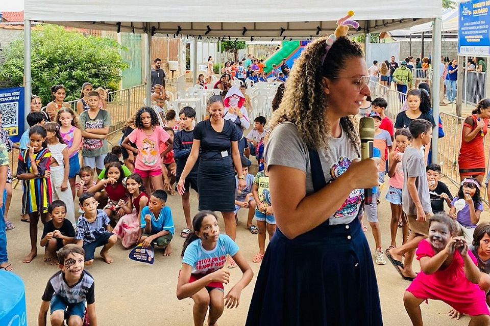 Pedro Fernandes realiza 1ª Tarde da Alegria em Ariquemes pelo Projeto Rondônia Solidário