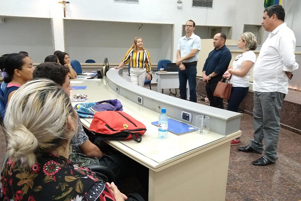 Escola do Legislativo retoma atividades após fim do recesso