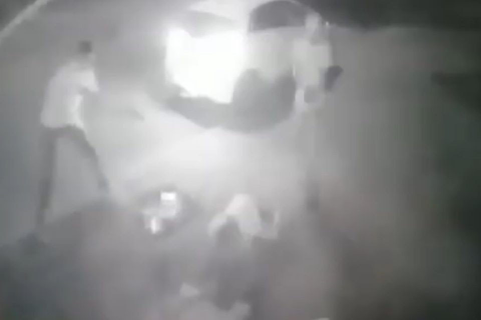 Vídeo: casal é executado a tiros na frente da filha em Goiânia