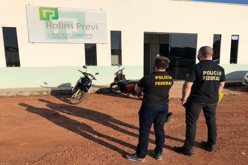 PF deflagra Operação Fundo Fake em Rolim de Moura para combater fraudes em institutos de previdência municipais 