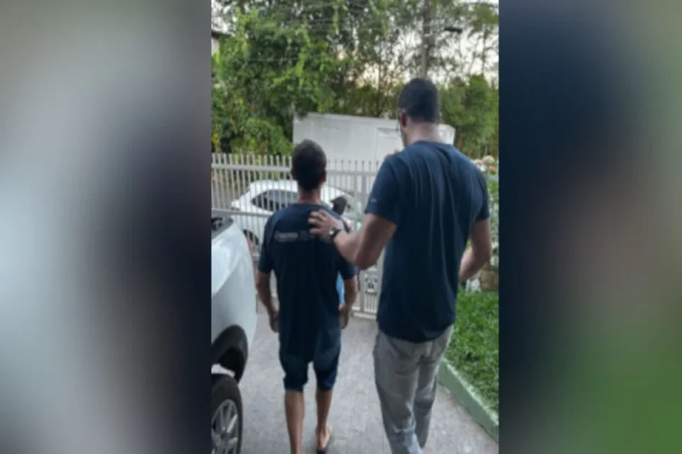 Adolescente é estuprado em banheiro de supermercado