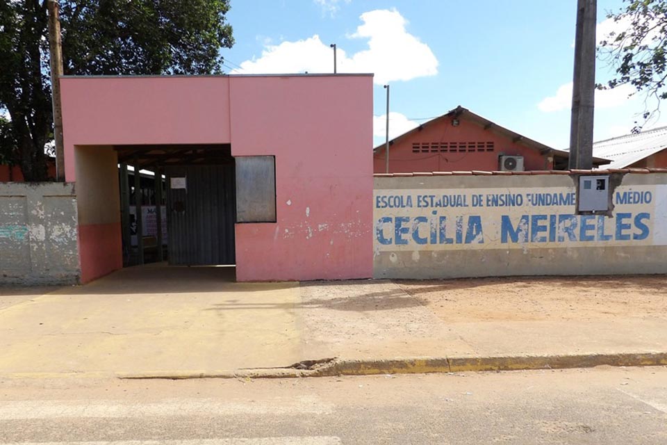 Luizinho Goebel convida população discutir militarização da escola Cecília Meireles