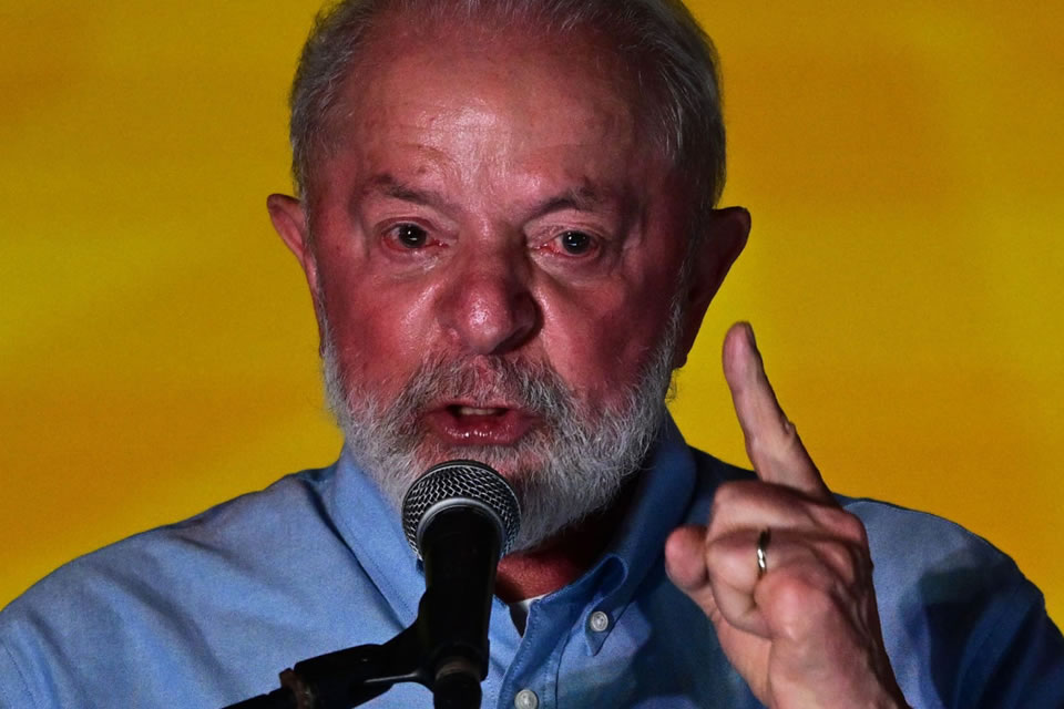 Lula lança nesta segunda-feira programa de crédito Acredita