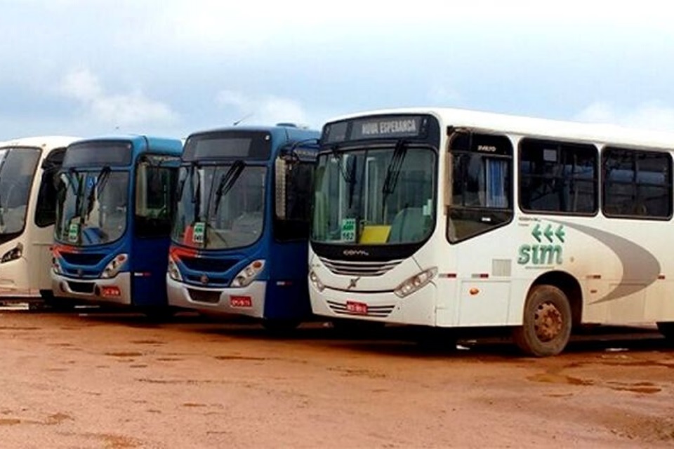 Reunião entre SIM e representantes do transporte coletivo termina sem acordo, greve continua em Porto Velho