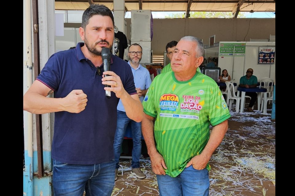 Sucesso da feira da liquidação e mega feirão da habitação é celebrado por Jean Mendonça