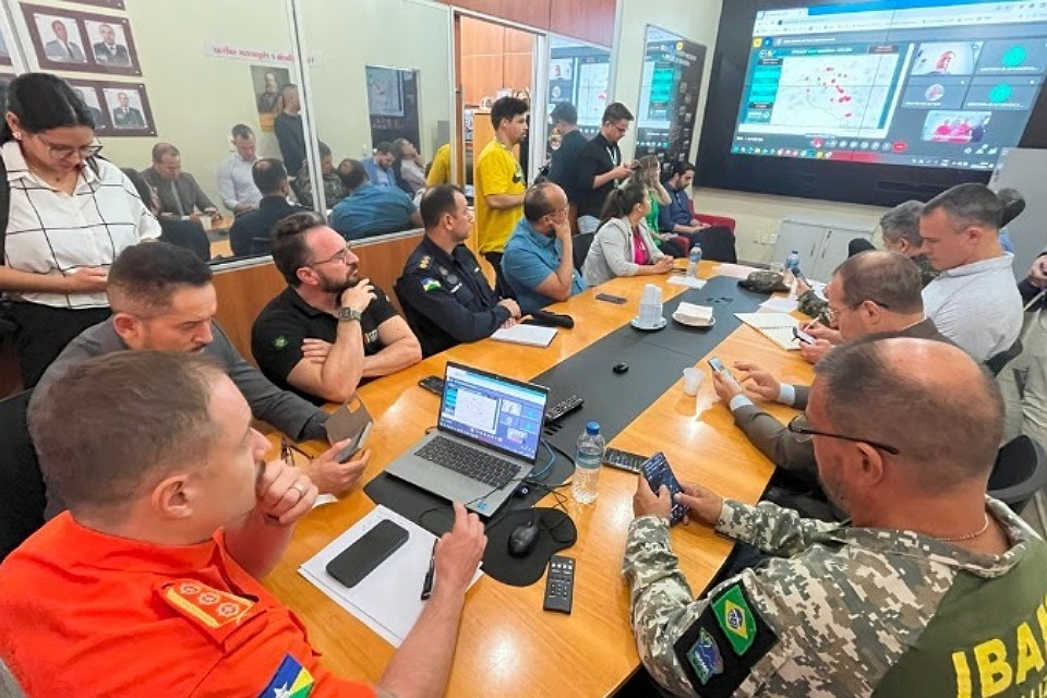 MPRO delibera sobre enfrentamento às queimadas em Rondônia junto ao Corpo de Bombeiros na capital