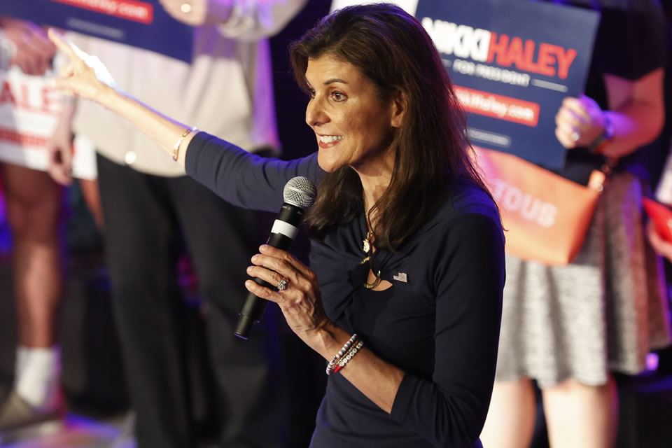 Nikki Haley deve anunciar desistência das primárias republicanas nos EUA