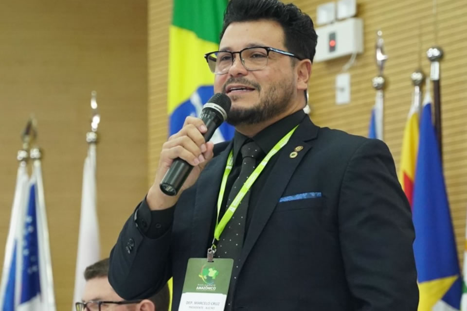 Marcelo Cruz anuncia concurso público e propõe a criação de novos municípios