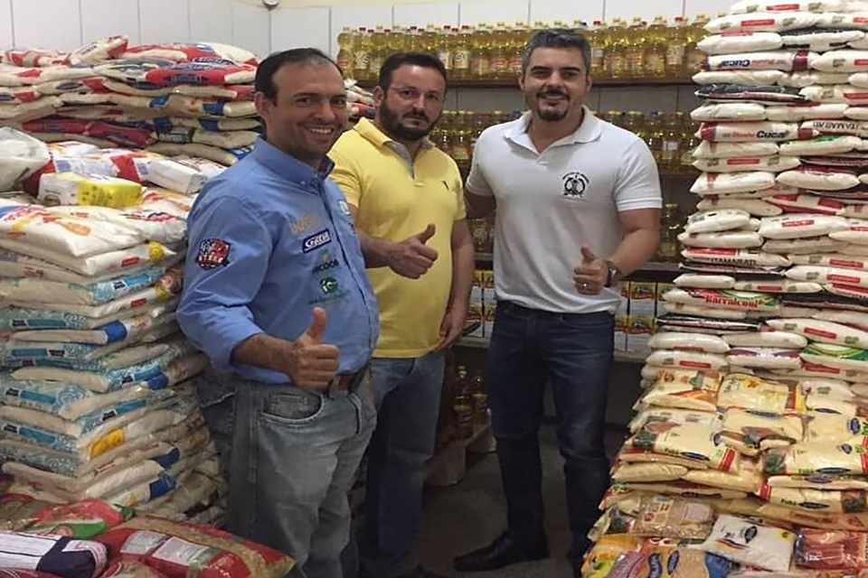 Mais de 8 toneladas de alimentos foram arrecadados na Expoari