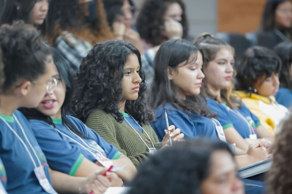 Prazo para se inscrever no curso preparatório Pré-Enem 2024 termina nesta quinta-feira (04)