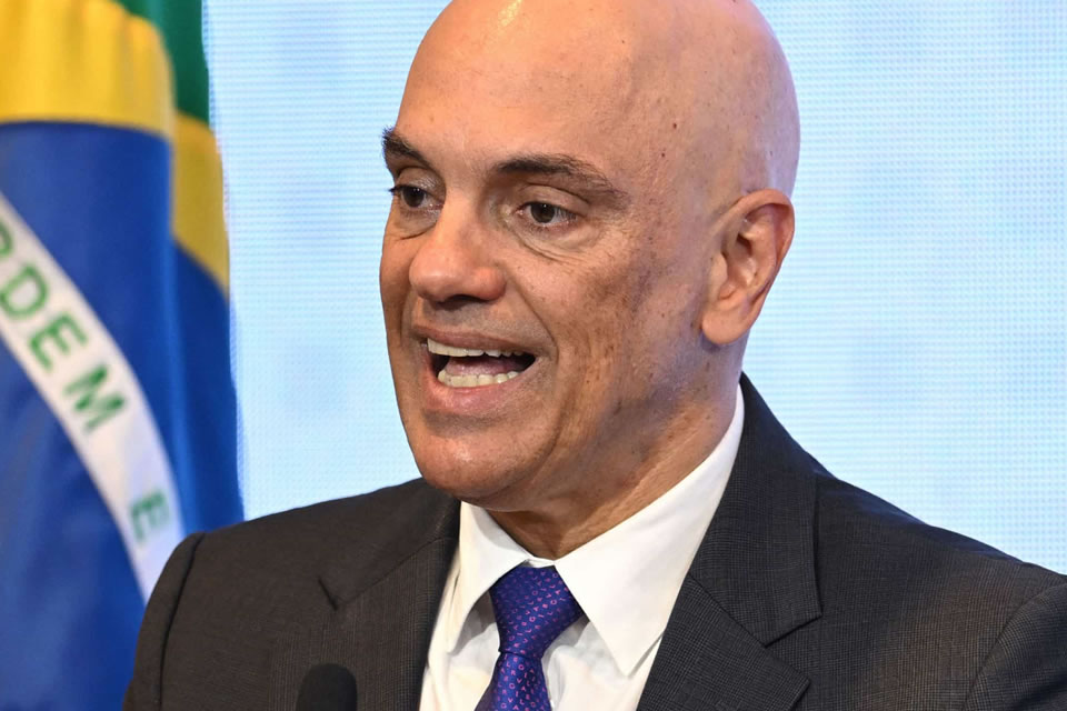 Moraes manda investigar Musk em inquérito após ataques do bilionário