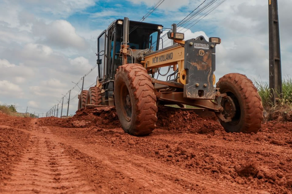 Prefeitura refaz asfaltamento da Avenida Calama com padrão de qualidade e estrutura adequada