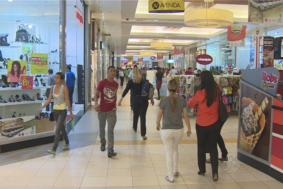 Lojas já estão com vagas temporárias abertas em Porto Velho
