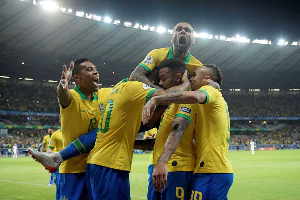 CBF recebe mais de R$ 40 milhões por título da Copa América