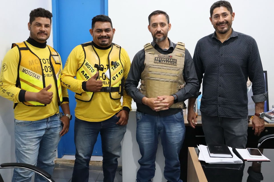 Vereador Márcio Pacele, atua em prol dos mototaxistas na busca por redução de encargos financeiros