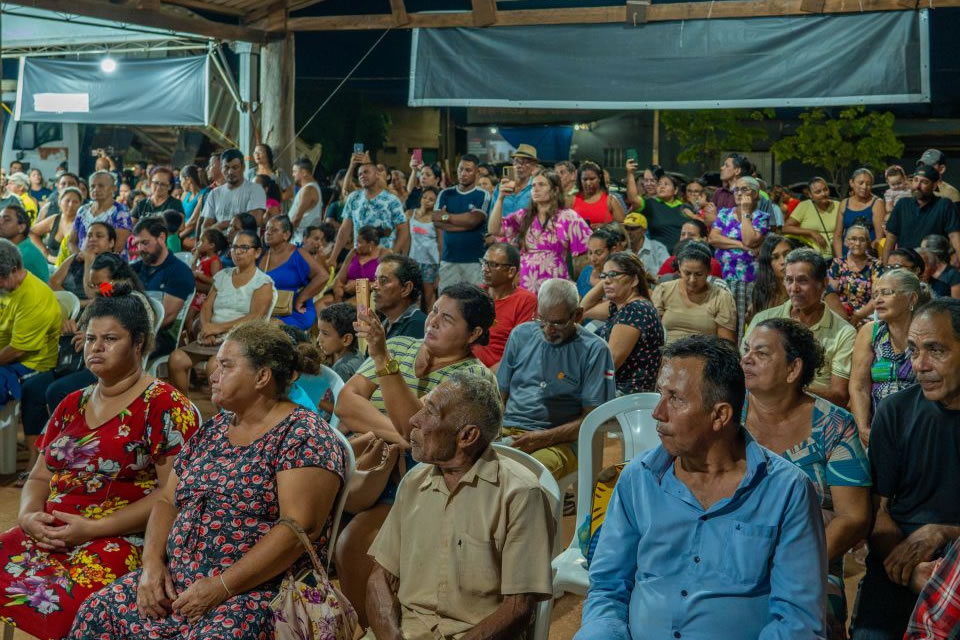 Mais de 650 imóveis são regularizados no bairro Planalto II