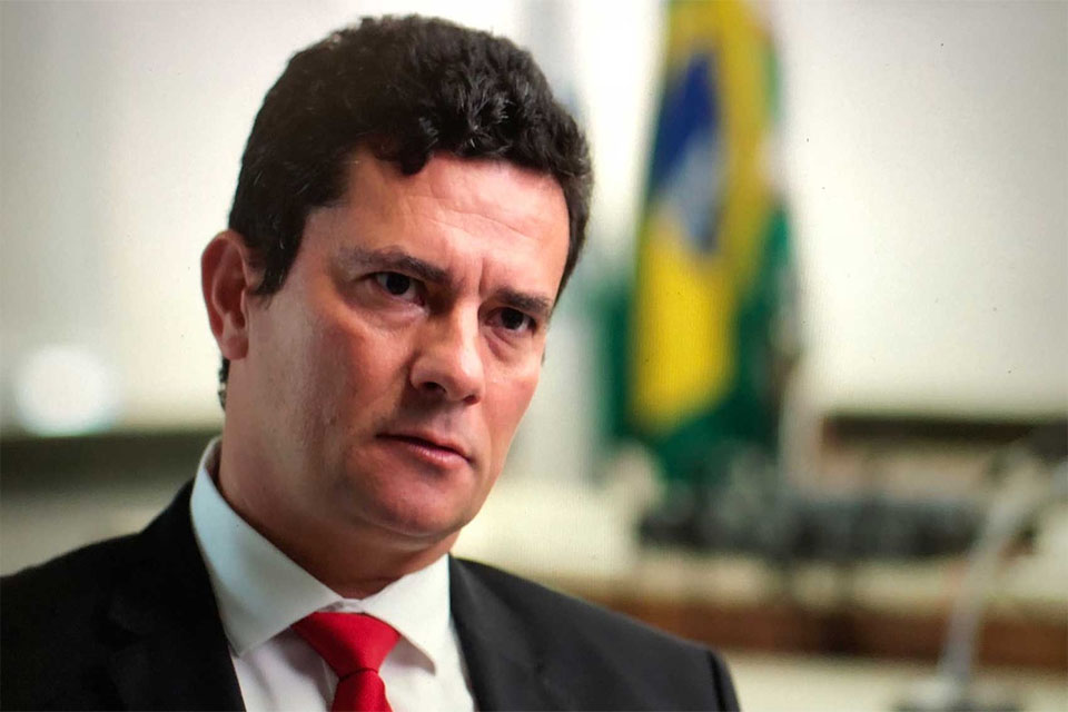 Moro diz que refletirá sobre convite para compor equipe de Bolsonaro