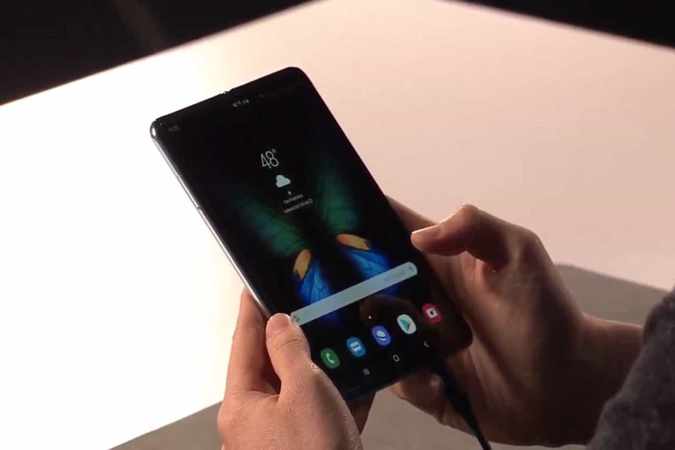 Samsung confirma smartphone dobrável para setembro