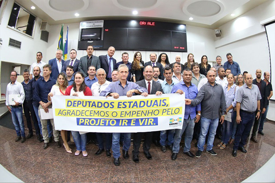 ALE discute transporte escolar em Audiência Pública