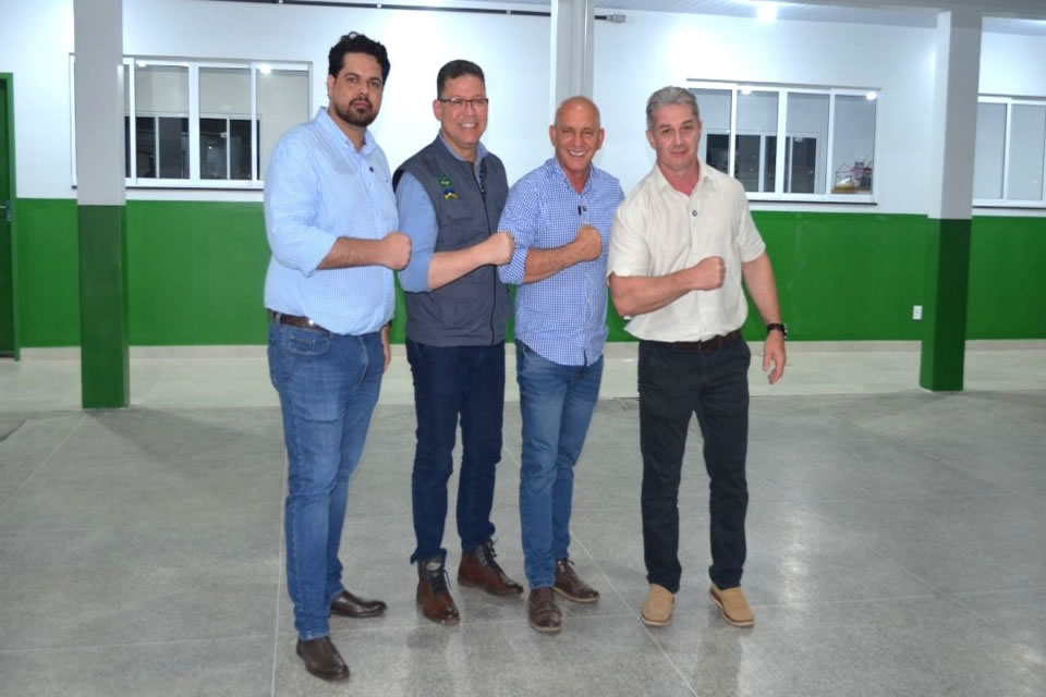 Ezequiel Neiva enaltece melhorias na Escola Boa Esperança para ensino na zona rural de Alta Floresta D’Oeste