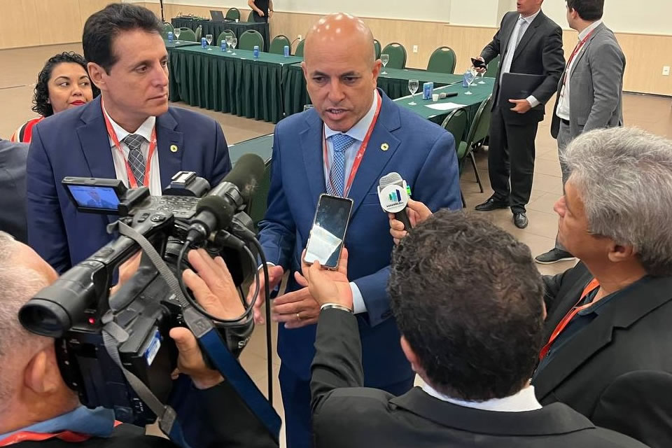 Ismael Crispin é eleito presidente do colegiado de Comissão de Constituição e Justiça das Assembleias Legislativas do Brasil