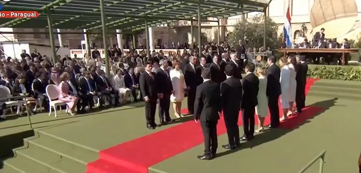 Presidente Lula participa de posse do presidente do Paraguai nesta terça