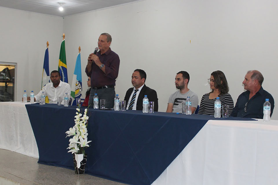 Adelino Follador participa das discussões do PPA em Ariquemes