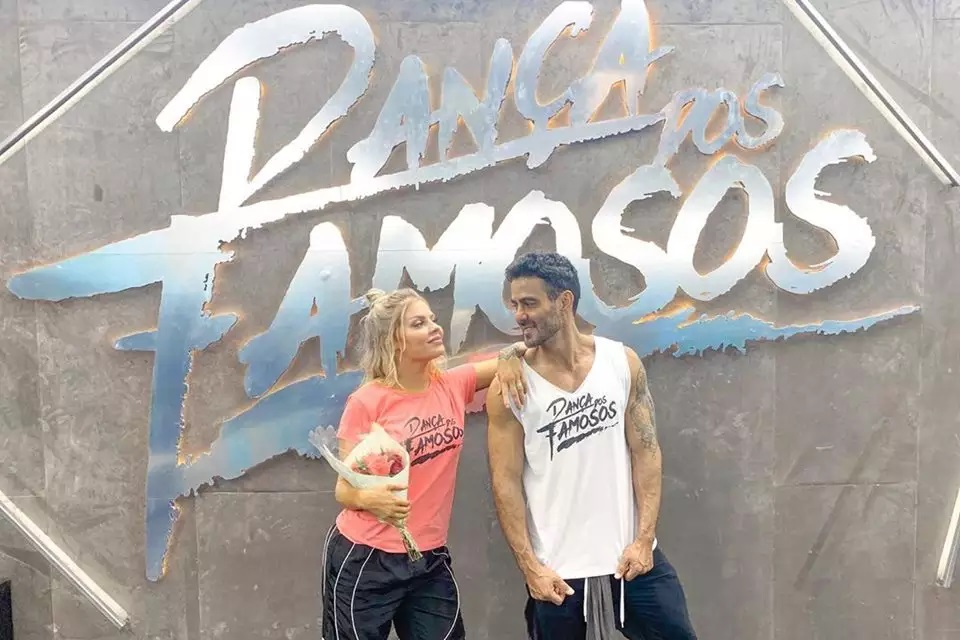 Luisa Sonza dá carro zero para professor do Dança dos Famosos