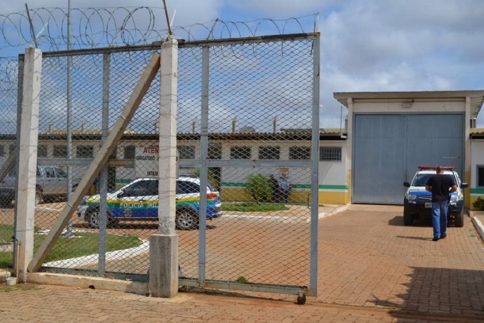 Rapaz de 20 anos que cumpre pena no presídio Cone Sul denuncia agentes penitenciários que o teriam espancado