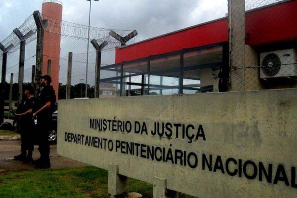 Integrantes do PCC são transferidos de SP para Penitenciária Federal de Porto Velho