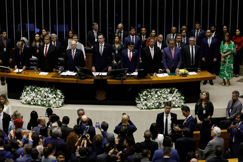 Congresso articula limitar poder do governo sobre imposto criado por reforma tributária