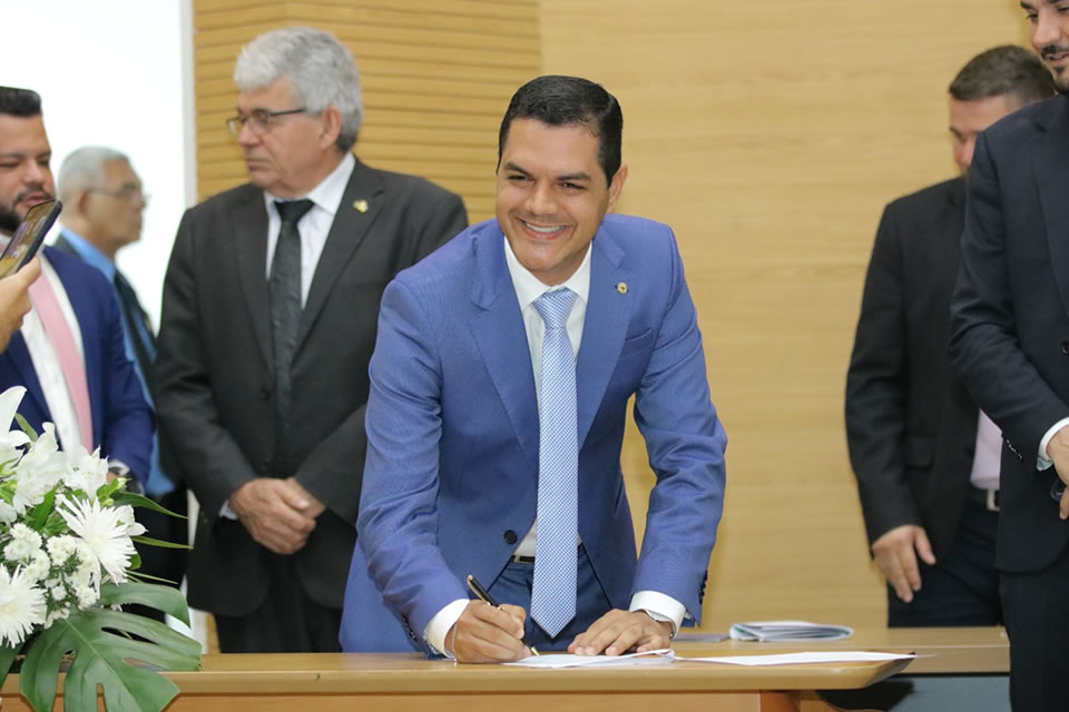 Deputado Cássio Gois assume como 2º Secretário da Alero e reforça compromisso com o desenvolvimento de Rondônia