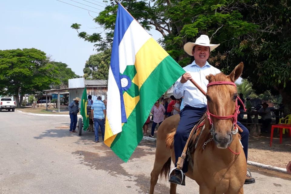 Prefeito participa de 1ª Cavalgada da Independência em Nova Conquista