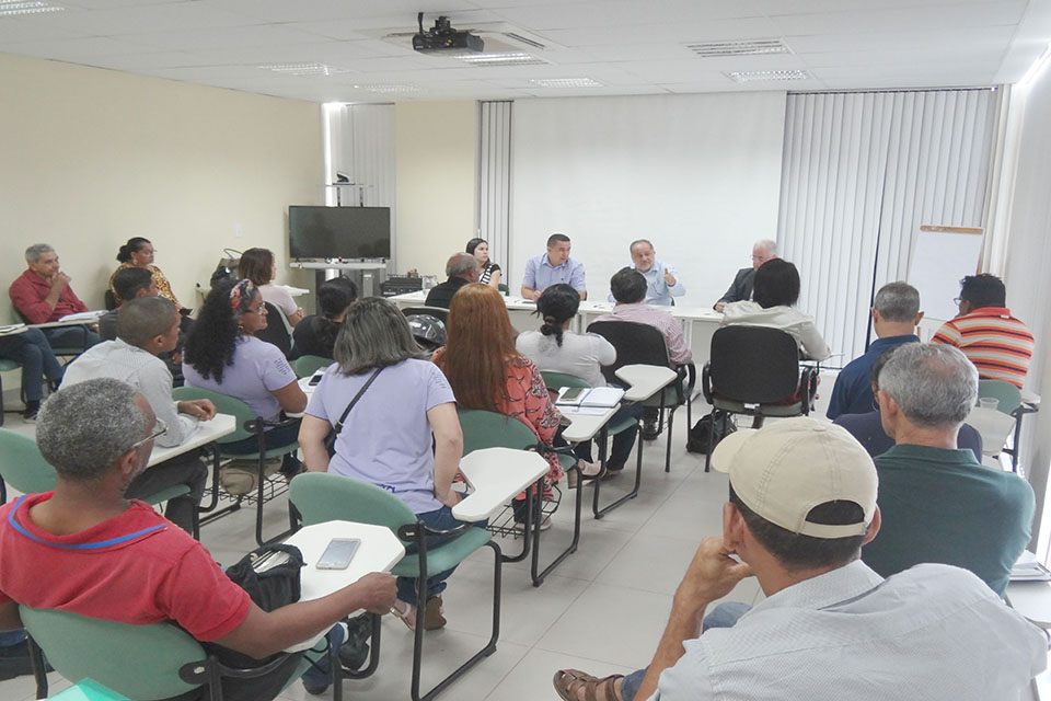 Conselho Municipal de Desenvolvimento Rural se reúne para discutir ações para agricultura da capital