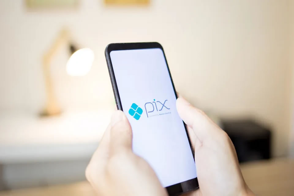 Pix automático já está valendo: veja como ativar e usar o serviço