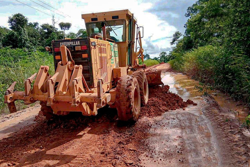 Deputado Alan Queiroz solicita recuperação e patrolamento da RO-005 até a Boca do Jamari, em Porto Velho